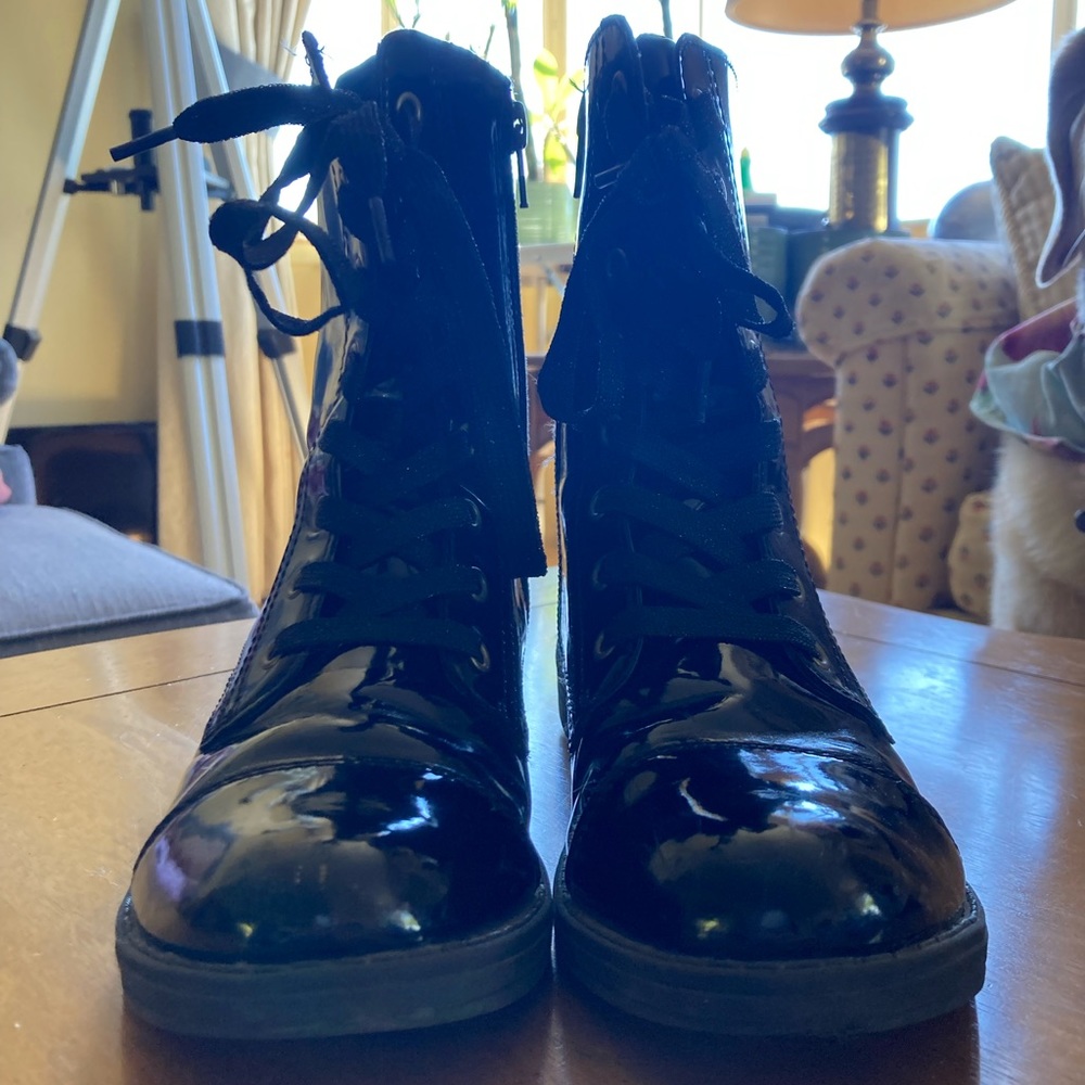 Black umi combat boots